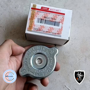 Tutup Radiator L300 Original & MB221633