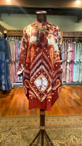 Tunik Viscos Payet by Dian Pelangi LIMITED EDITION Baju Blouse Atasan Kemeja Blus Casual Formal Kerja Kantor Pesta Pernikahan Kondangan Wanita Hijaber Cantik Anggun Modis Modern Elegan Mewah Model Korea Terbaru Motif Jumputan Sasirangan Hand Made Kekinian