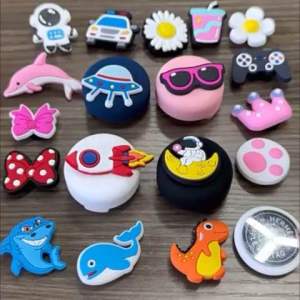 Changeable cartoon Air tag case holder protection shell cartoon airtag case protector anti lost Bluetooth tracker case Keychain Washable and waterproof