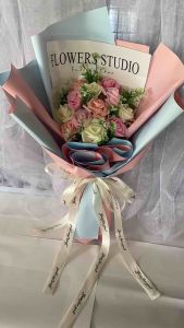 ช่อดอกไม้แสดงความยินดี ของขวัญให้แฟน ดอกกุหลาบวาเลนไทน์ ช่อดอกไม้เจ้าสาว ช่อดอกไม้รับปริญญาวันปัจฉิม