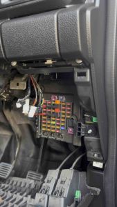 กุญแจรีโมทล็อครถอีซูซุ