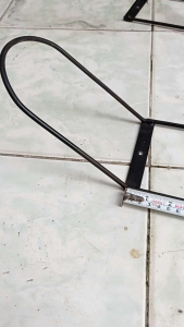 Rak Helm Gantungan Helm Dinding Praktis Murah Besi