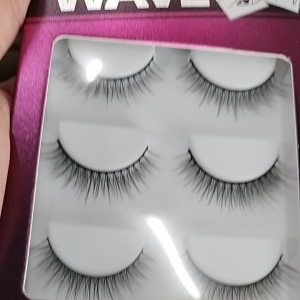 ขนตาปลอม กล่องม่วง เบอร์   352 สวยๆ พิมพ์นิยม