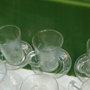 Paket Cangkir Kopi Set 12pcs: Gelas Kaca & Tatakan Mewah