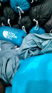 sleeping bag bulu others original sleeping bag cemping perlengkapan tidur kantung tidur selimut teubal hangat