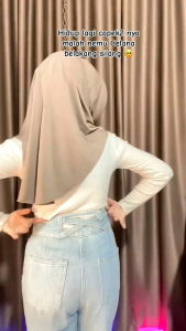 TERBARU Celana Highwaist Kulot Jeans Wanita Loose Kancing 2 Silang Belakang - Celana Panjang Kulot Highwaist Jeans J23 Kulot Highwaist Pinggang Silang Korean Style