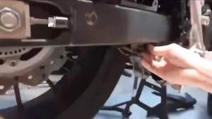 Dè con chắn bùn sau che sên chắn xích Honda CB500f CBR500r có che phuộc