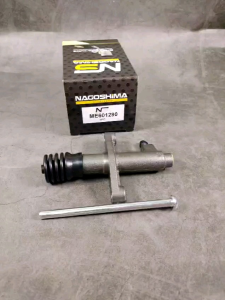 ME601290 Co Assy Mitsubishi Ps100 - Ps120 Lama Umplung - Clutch Operating - Master Kopling Bawah