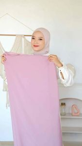 Pashmina Instan Dua Lubang Diamond Crepe Almira | Persegi Panjang Murah Diamond Crepe Italiano Premium