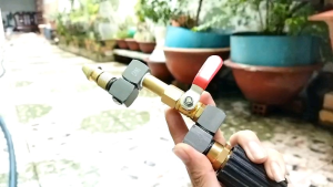 Bộ béc xếp gọn xịt rửa vệ sinh máy lạnh xoay 360⁰ chuyên nghiệp.