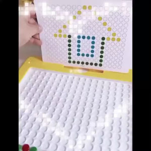 (Size to 31cmx31cm) Bảng nam châm từ tính kèm BÚT + 20 TRANH MẪU rèn tư duy logic bảng xếp hình hạt đậu cho bé