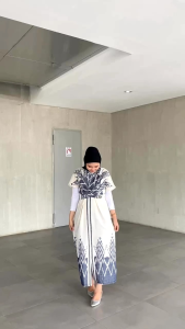 RAISA DRESS TENUN WHITE GREY - COUPLE BAJU TENUN