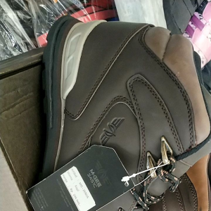 SEPATU PRIA M Gee BOOT KEKINIAN