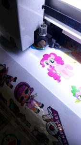LITTLE PONY Sticker Dinding size 8 cm Vinyl White waterproof