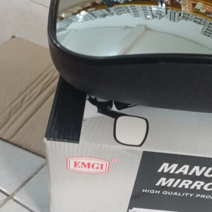 SPION NISSAN CW-520 KIRI BAWAH MANUAL SEGI HITAM EMGI NO PART 6424