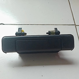Handle pintu Luar toyota kijang bagian kanan KF-40/KF-60