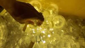 Đèn Rèm bóng banh trang trí decor phòng ngang dài 4m thả 12 bóng tròn Dây LED trang trí Noel Tết