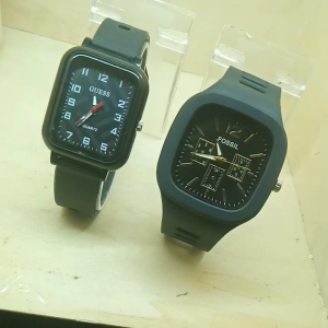 2 buah Jam tangan casual kotak tali rubber