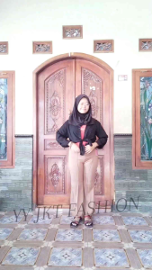 Celana Cutbray Resleting Scuba Tebal Celana Cutbray Resleting Depan Wanita