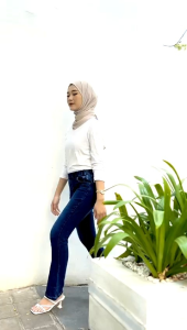 Cutbray Highwaist Jeans pinggang karet cewek terlaris
