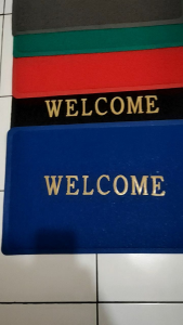 Keset Bihun Welcome & Alas Kaki PVC: Pilihan Nyaman & Tahan Lama