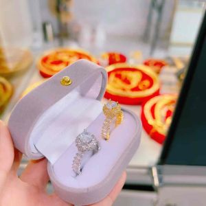 Nhẫn full xoàng đá bagguet siêu sáng xi bạch kim bền màu ( N261)