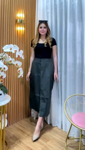 [D.S.store] Cargo Muna Skirt Pinggang Karet Serut / Rok Carga Belah  Depan/ Rok Cargo Span Belah Depan