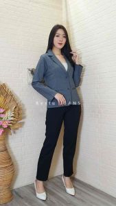 Blazer Hitam Formal Kerja Kantor Wanita