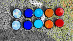 Mata Kucing dudukan plat nomer belakang BIRU mata kucing braket plat no variasi universal semua motor plat kualitas bagus