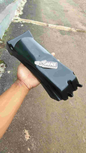 Sambungan spakbor belakang gl100 Slebor tengah gl 100 sepakbor kolong gl cepe Plastik ABS TEBAL