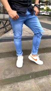 Celana jeans panjang pria sobek lututskinny denim ripped strict original premium