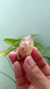 Smoky quartz | สโมคกี้ ควอตซ์ ผลึก สีน้ำตาล ใส #3 หินธรรมชาติ น้ำหนัก 42 กรัม