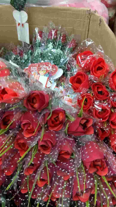 10pcs/Bundle Artificial Velvet Red Rose with Card on Stick Perfect Gift for Loved Ones Long Lasting Low Maintenance