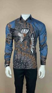 Kemeja batik pria motif manuk tarung