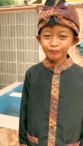 SETELAN BAJU PANGSI ANAK SD 4 SMPAI 13 TAHUN BONUS IKAT KEPALA