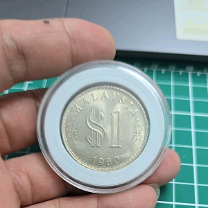 Duit lama Rm 1 malaysia parliament (one) old coin