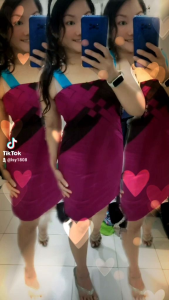 Dressfashion Ungu: Pakaian Wanita Elegan dengan Desain Fashion Trendi