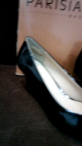 ORIGINAL PARISIAN WOMENS RAIZY HEELED PUMPS