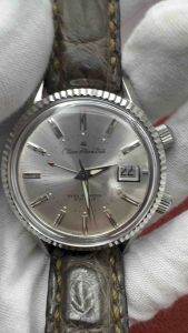 Citizen ชุดเครื่องสำอาง PARA 40 ตรม 21 เคลื่อน ระบบไขลาน ตัวเรือนสแตนเลส นาฬิกา ปลูกข้อมือ นาฬิกาลูก แดง ถ้า 2 ชิ้น ราคาเดียวกัน