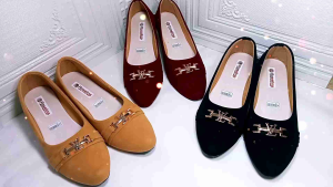 Sepatu Flat Wanita: Pilihan Elegan Untuk Aktivitas Sehari-Hari