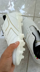 Free Kaoskaki!!! Sepatu Futsal pria terbaru Kulit Sapi outsole sudah dijahit