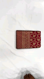 South Indian Style Lichi Silk Sarees for Women Festivalwear Collections Wedding Bridal Sarees Floral Weaving Designs