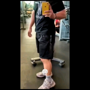 Celana Pendek Olahraga Sport Pria Saku Resleting Lotto Tebal dan Lembut