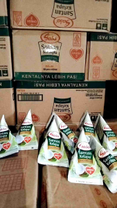 Sasa Santan 65ml - 1 Dus 32 pcs | Santan Cair Instan Harga Grosir