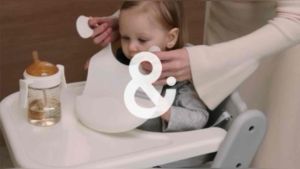 🇺🇸Heorshe ซิลิโคนกันเปื้อน Bib Silicone พับพกพาได้ช่องใส่อาหารกระเป๋าด้านหน้า เหมาะสมสำหรับเมื่ออาหารหล่นเข้าไป