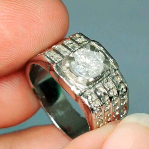 Cincin Berlian Moinssanite & Cincin Perhiasan Elegan