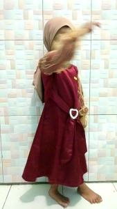 Dress akar tille elegan