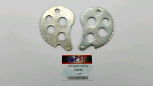 Setelan Rantai Vixion (Harga Per Set Isi 2) - Stelan Rante Anting Anting Chain Adjuster Arm Arem Vixion Lama Old Kanan - Kiri