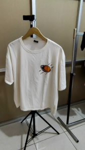 Kaos Oversized Tshirt Goto The Moon: Desain Unik & Grafis Depan Belakang