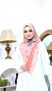 DESVIKA 670 HIJAB HOODIE BAHAN CERUTY BABYDOLL MOTIF BY DESVIKA